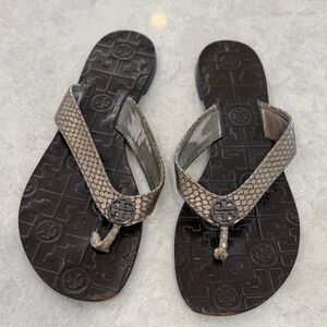 Tory Burch Silver Textured Sandals